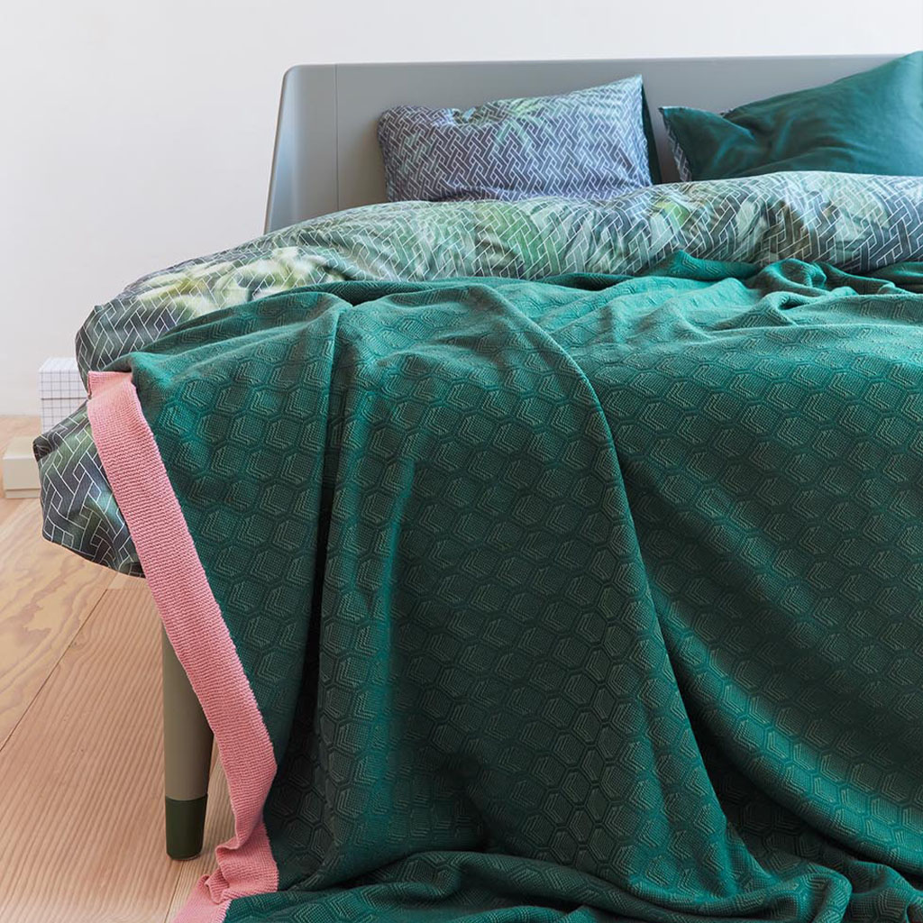 Adonis bedspread Green corner