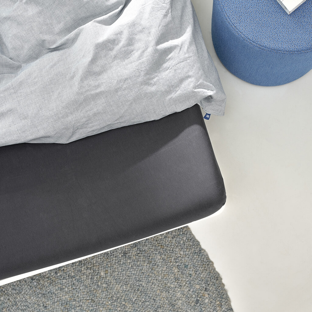 Jersey 190 fitted sheet for mattress corner